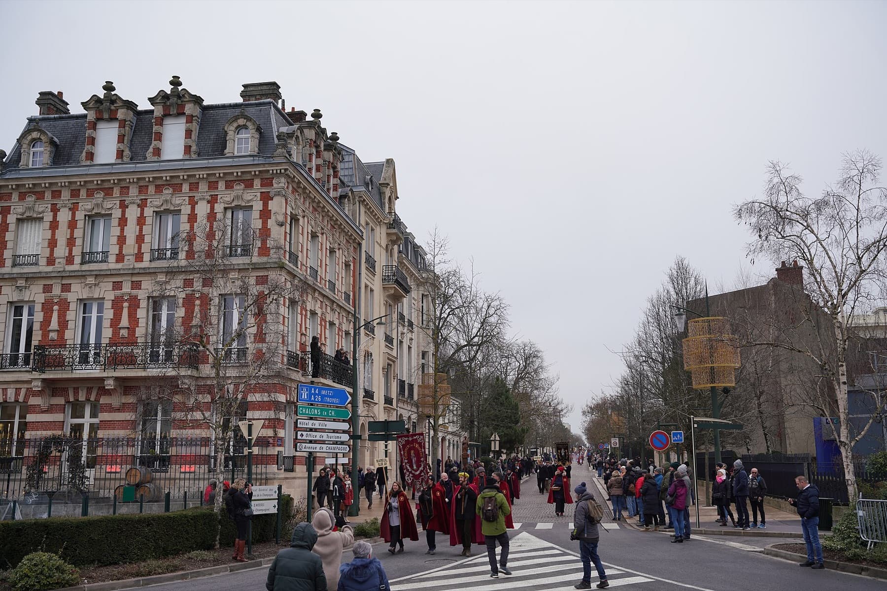Kelderbezoek bij een groot huis aan de Avenue de Champagne
